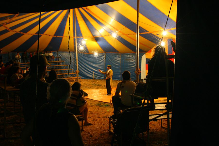 Galeria de Circo Laheto - Circo Laheto no VI Encontro de Culturas